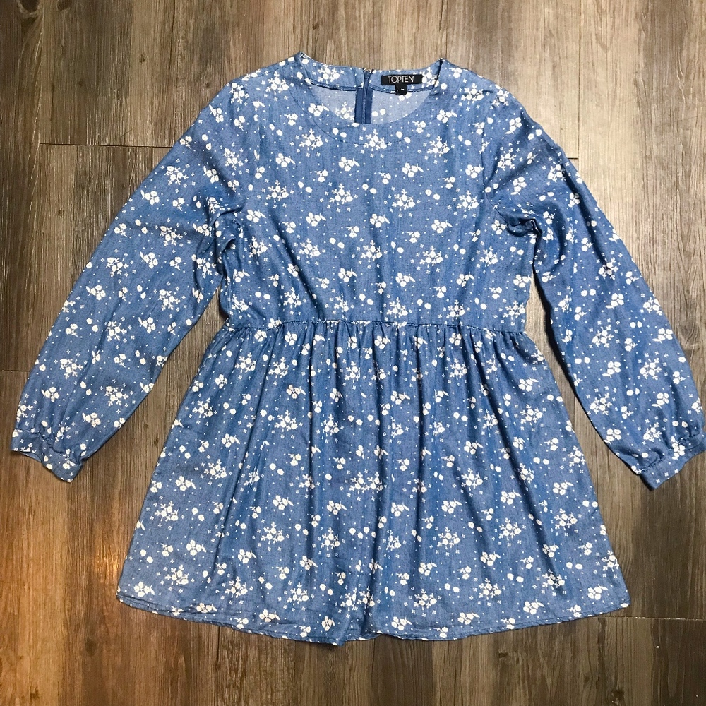 TOPTEN Flowy Floral Long Sleeve Mini Dress / Tunic